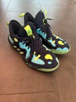 Adidas Basketballschuhe 40 2/3 sehr guter Zustand Baden-Württemberg - Karlsruhe Vorschau