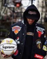 Nike NBA/ Supreme Jacke (M) Obervieland - Arsten Vorschau