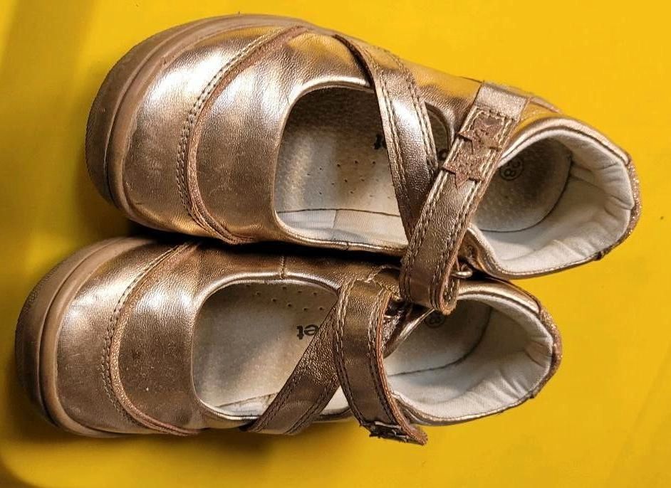 Goldene Vertbaudet Sandalen Gr. 28 sehr gemütlich in Mönchengladbach