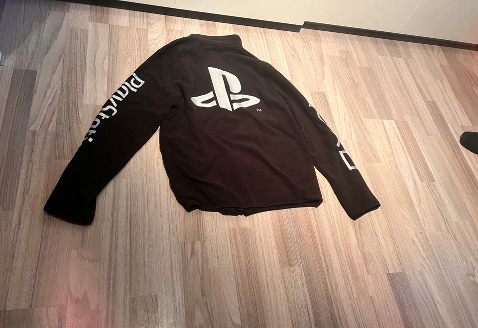 PlayStation H&M Fleece Fleecejacke  Gr 170 Neu in Aachen