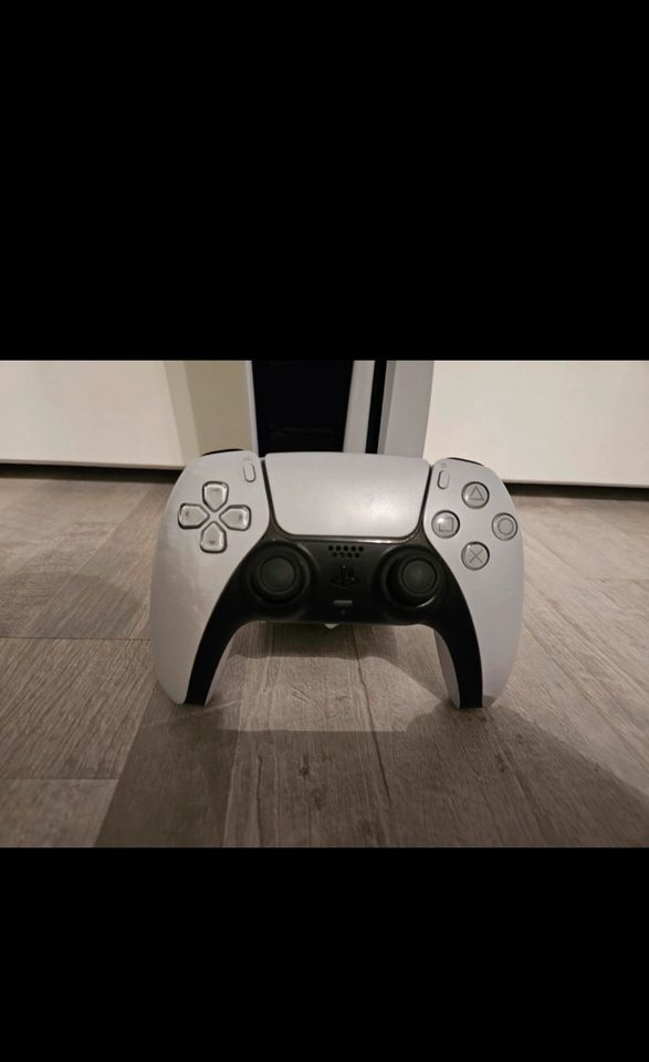 Ps5 inkl Controller in Güstrow