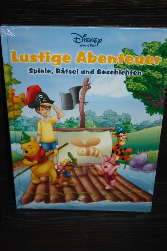 WINNIE THE POOH Buch " Lustige Abenteuer " NEU original verpackt in Bad Fallingbostel