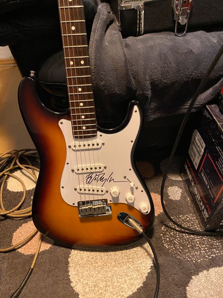 Fender Stratocaster Original USA 1993 signed by Bob Dylan, Top in Ulm