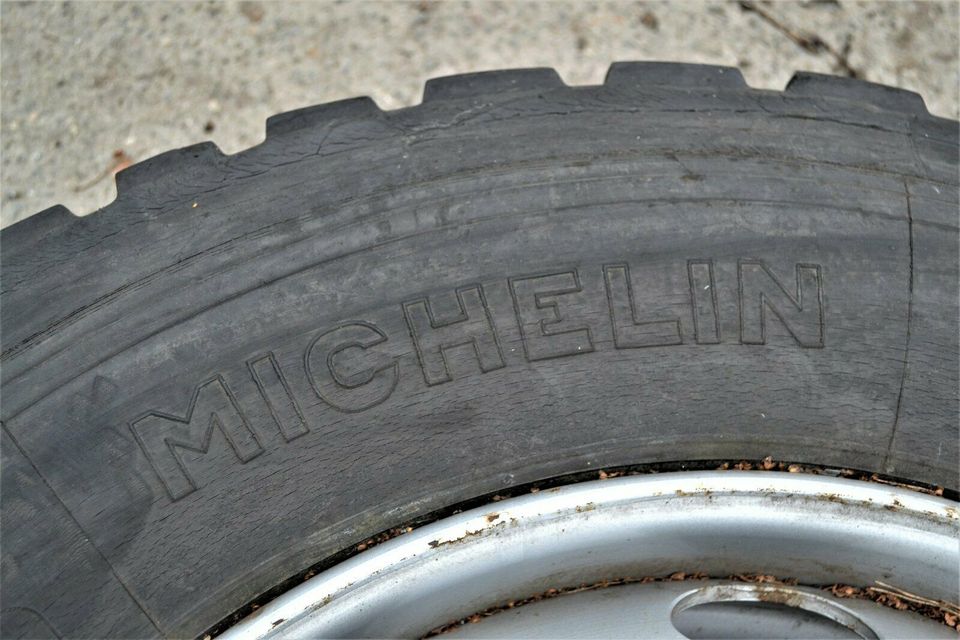 275-70-R22,5 KOMPLETTRAD MICHELIN XZA 14mm 10Loch Felge 22,5x8,25 in Hessisch Oldendorf