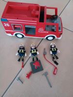 Playmobil Feuerwehrauto mit Feuerwehrteam (4 Figuren) Nordrhein-Westfalen - Weilerswist Vorschau