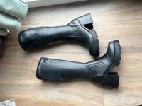 ASOS Design Kniehohe Stiefel mit Absatz Hamburg-Nord - Hamburg Langenhorn Vorschau
