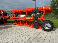 Kubota RM4005V Pflug Kverneland 5 Schar Vario Volldrehpflug Baden-Württemberg - Bopfingen Vorschau