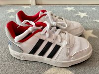 Adidas 35,5 Unisex Kinder Hoops 2.0 K Fitnessschuhe Sneaker Nordrhein-Westfalen - Sankt Augustin Vorschau