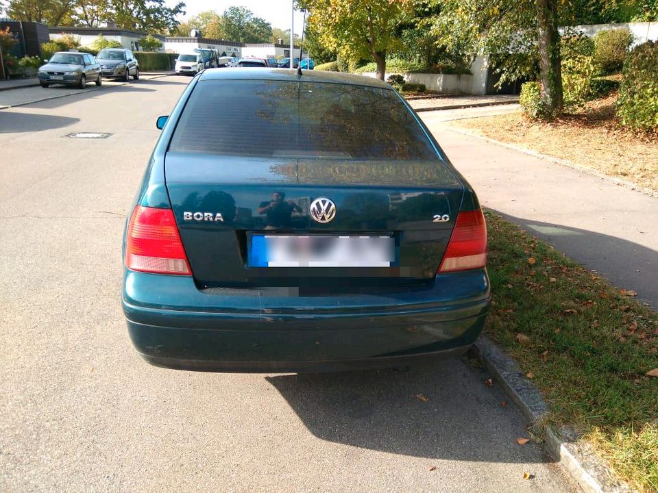 VW Bora Auto in Nürtingen