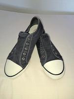 Neue Damen Turnschuhe (S.Oliver) Thüringen - Nordhausen Vorschau