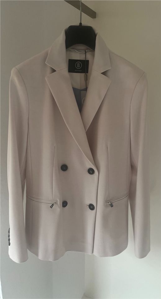 Bogner Doppelreiher Hanne neu Schurwolle helles grau 36 S Blazer in Neuching