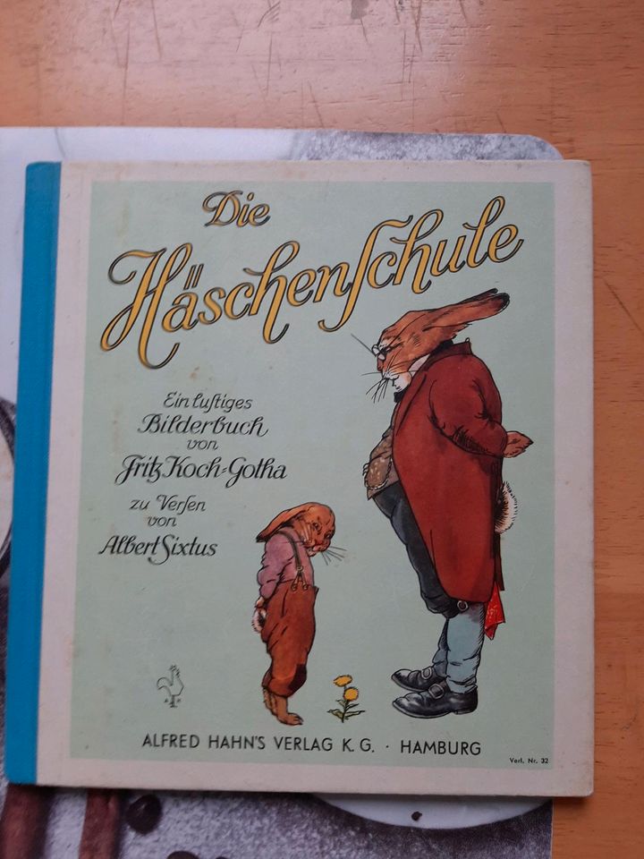Kinderbuch: Die Häschenschule von 1960 Jahren in Hürth