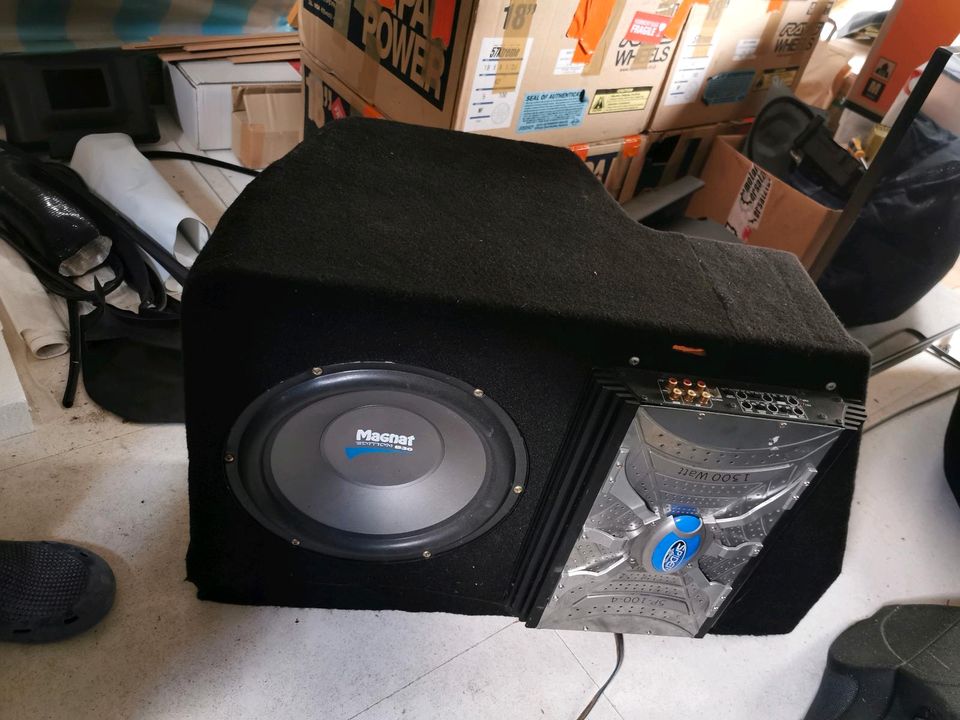 Seat Leon 1m Kofferraum Subwoofer Box