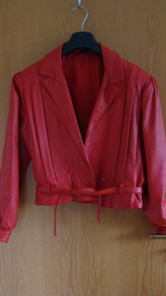 Damen Lederjacke rot Kurzgröße 40, ITALO Gr. 38 in Leipzig