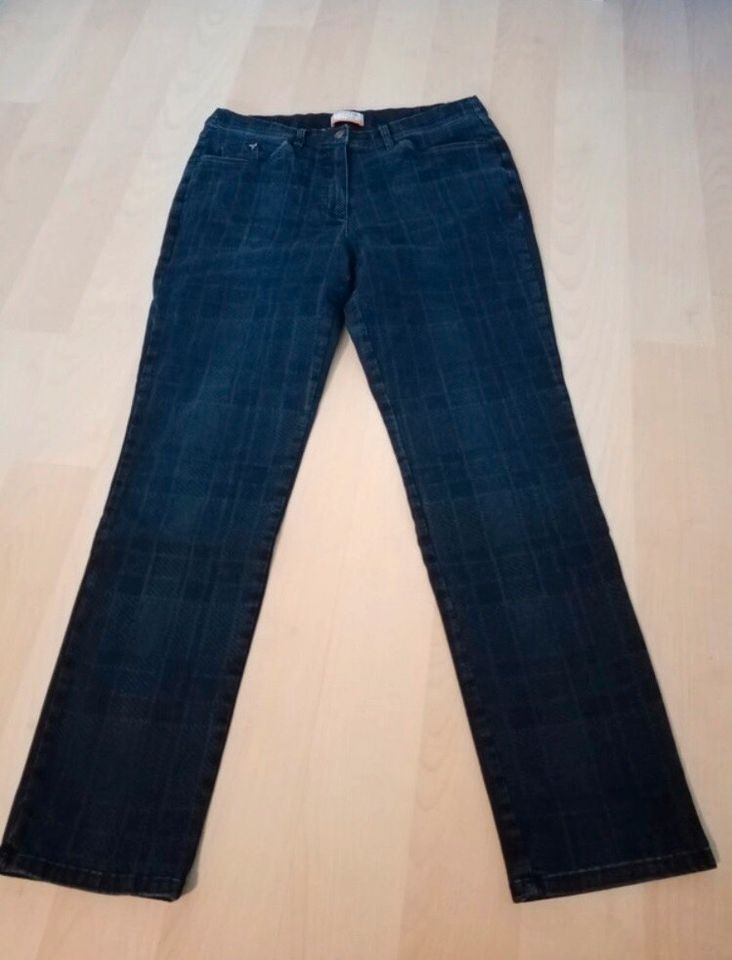 ❤️ Dunkelblaue stretchige Jeans RAPHAELA BY BRAX in 42 in Mauritz