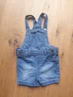 Baby kurze Latzhose Gr. 74/80 Nordrhein-Westfalen - Schloß Holte-Stukenbrock Vorschau