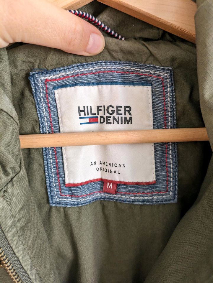 Jacke Parka Tommy Hilfiger Gr. M 100 % Baumwolle in Centrum