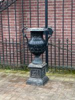 Antik XL 1,1 Meter Amphore Vase Sockel Skulptur Gusseisen Garten Nordrhein-Westfalen - Mönchengladbach Vorschau