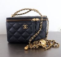 Chanel VIP Gift Vanity Case Tasche Lychee Struktur Handytasche schwarz Gold Bayern - Haag in Oberbayern Vorschau