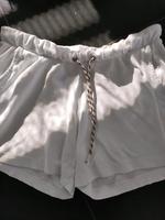 kurze  Hosen Shorts Baumwolle 40/42 M L Sommerhosen Baden-Württemberg - Weinsberg Vorschau