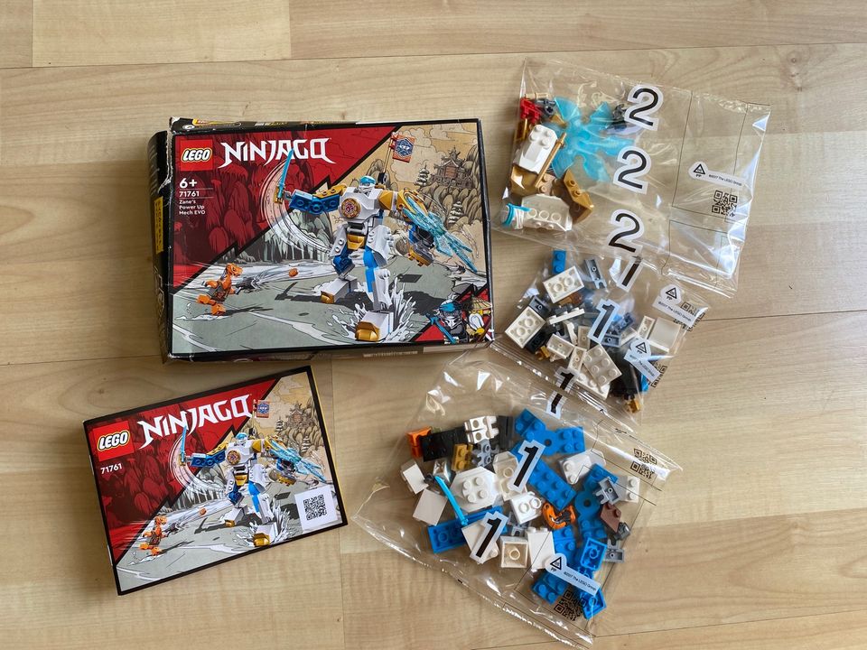 **NEU** Lego Ninjago 7176 Zanes Power-Up-Mech in Berlin