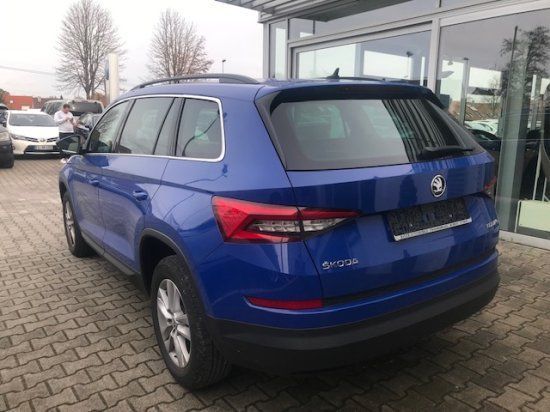 Skoda Kodiaq 2.0TDI DSG 7-SITZER*NAVI*ALU*PDC in Wendlingen am Neckar