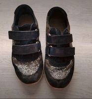 Ricosta Halbschuhe Schuhe mit Klettverschluss blau Glitzer Gr. 28 Niedersachsen - Giesen Vorschau