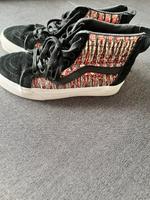 Vans Sneaker Größe 35 US 5.5 Frankfurt am Main - Bornheim Vorschau