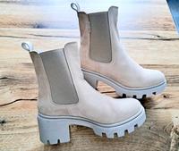 Damen Boots Wildleder beige, Gr36, Bullboxer Bayern - Bamberg Vorschau