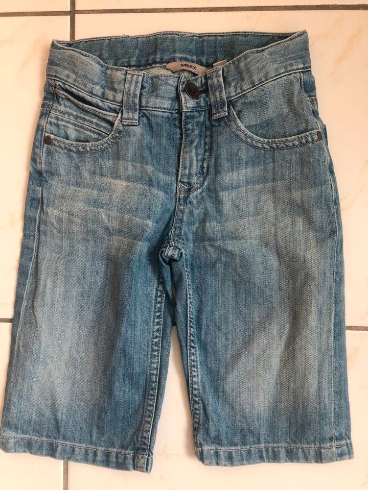 Jeans Short kurze Hose Bermuda Mexx Gr. 128 in Estenfeld