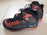 Bergschuhe Wanderschuhe Salewa Größe 40,5 GoreTex Nordrhein-Westfalen - Olsberg Vorschau