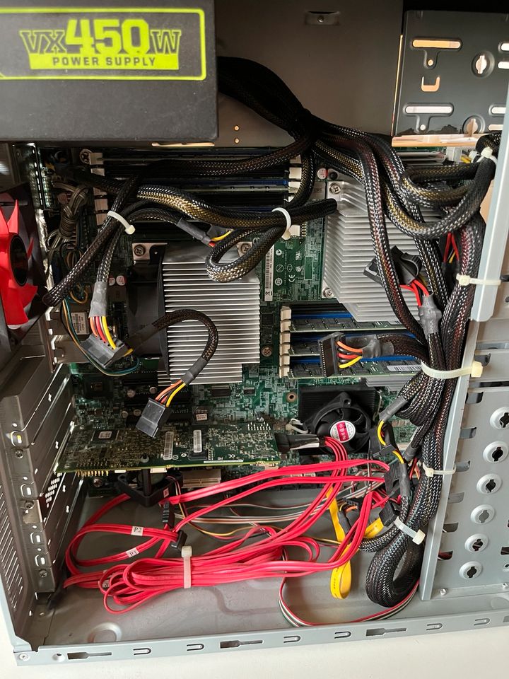 Server 2x Xeon E5520 Eigenbau in Nürnberg (Mittelfr)