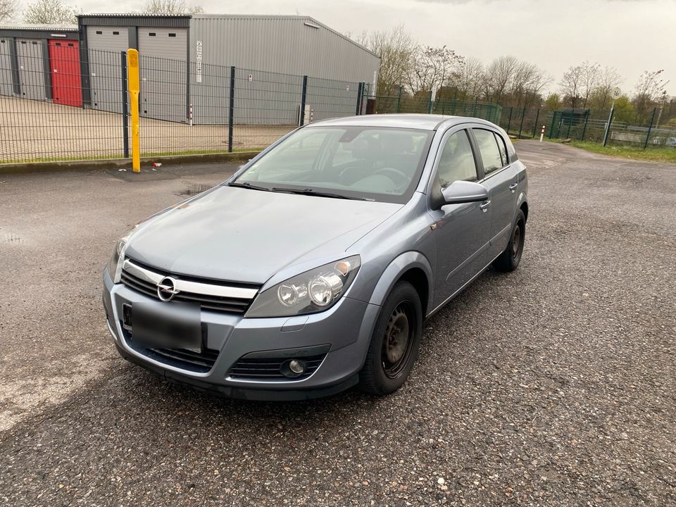 Opel Astra Sport in Wuppertal