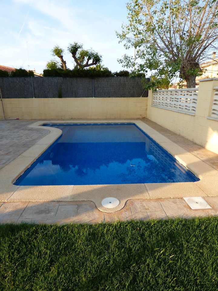 Spanien Ferienhaus privater Pool Costa Dorada im Ebro Delta in St. Wendel