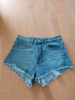 Jeans Shorts H&M Größe 38 neuwertig Bayern - Kirchenthumbach Vorschau