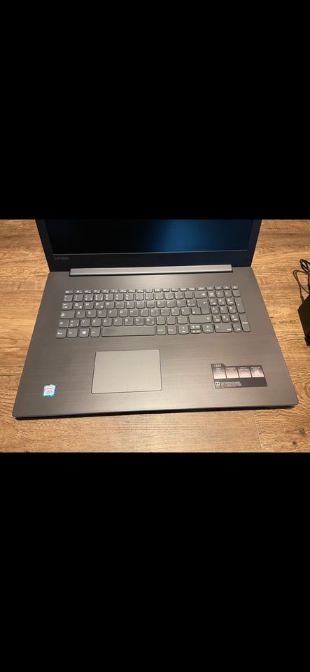 Lenovo Laptop in Mertingen