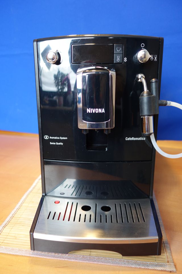 Nivona Vollautomat - sehr gut - NICR 646 Kaffeevollautomat in Ebern
