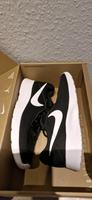 Damen  NIKE Nordrhein-Westfalen - Gelsenkirchen Vorschau