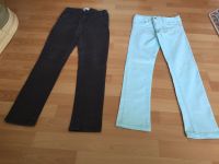 2 X MÄDCHEN KINDERHOSE SWEATHOSE GRÜN/ JEANSHOSE GRAU GRÖßE 146 Elberfeld - Elberfeld-West Vorschau