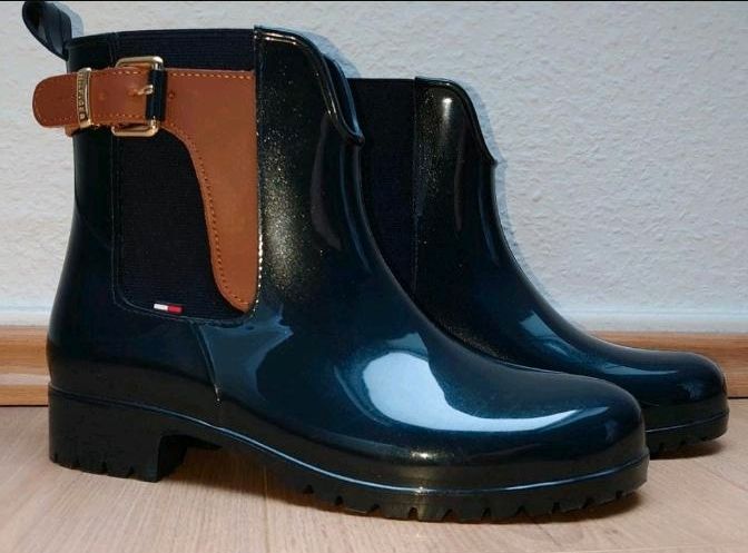 Tommy Hilfiger Regenstiefel Boots Gummistiefel 37 in Krefeld