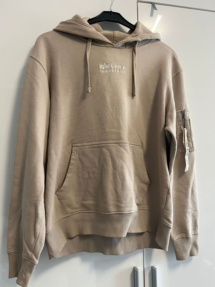 Alpha Industries Hoddie in Rüsselsheim