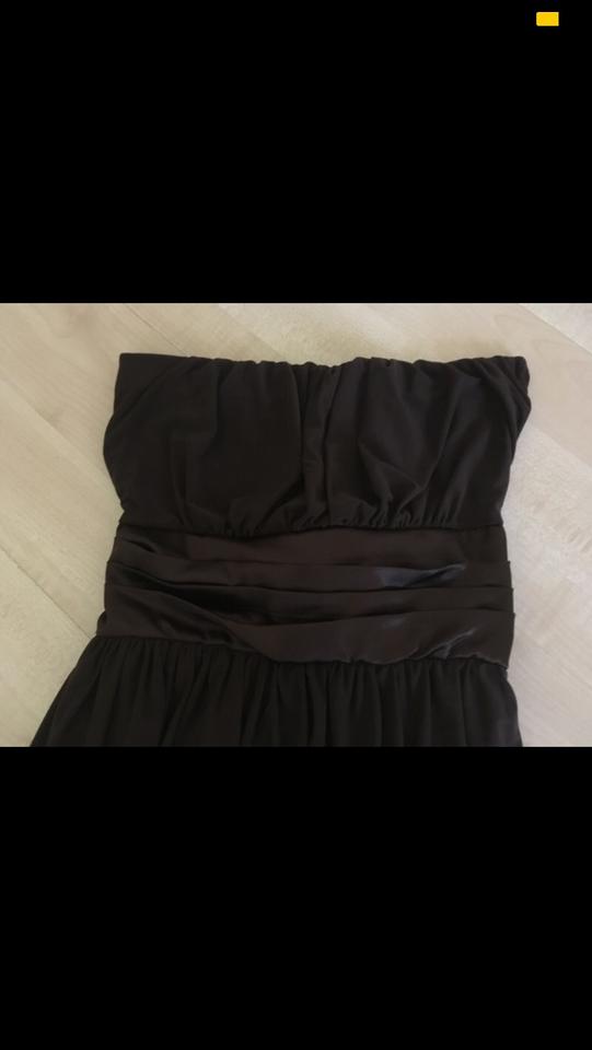 Cocktailkleid trägerlos braun Bandeaukleid Ballonkleid S in Berngau