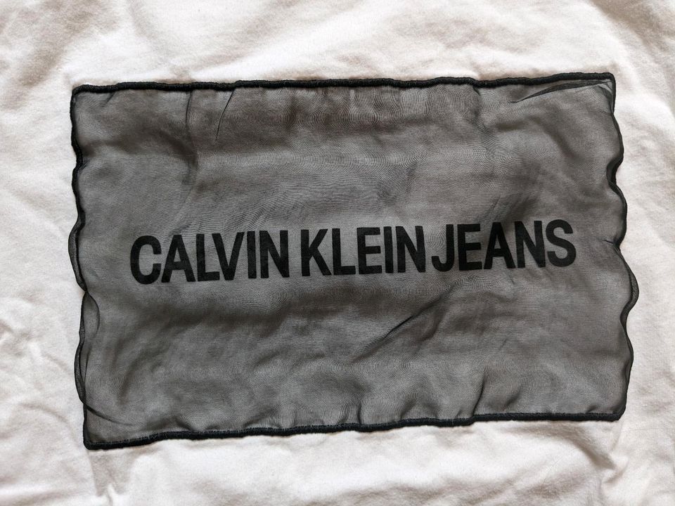 Calvin Klein T-Shirt Gr. XS in Dipperz