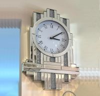 Luxus Wanduhr Glas Uhr Kristall Uhren Wand Dekoration Silber NEU Hessen - Weilburg Vorschau