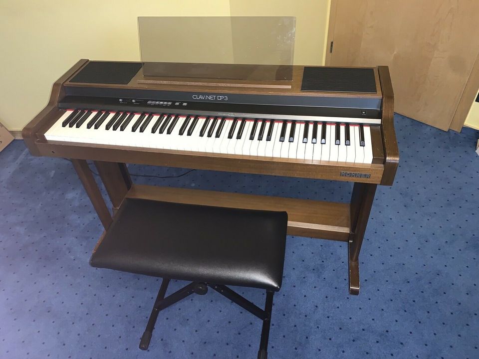 Klavier: Hohner Clavinet DP3 + Hocker in Marl