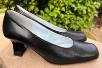 Tolle Gabor Damenlederschuhe Gr. 6,5 Schwarz top Hessen - Kassel Vorschau