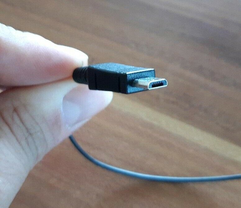 Handy-Ladegerät für das Auto Micro-USB in Bad Rodach