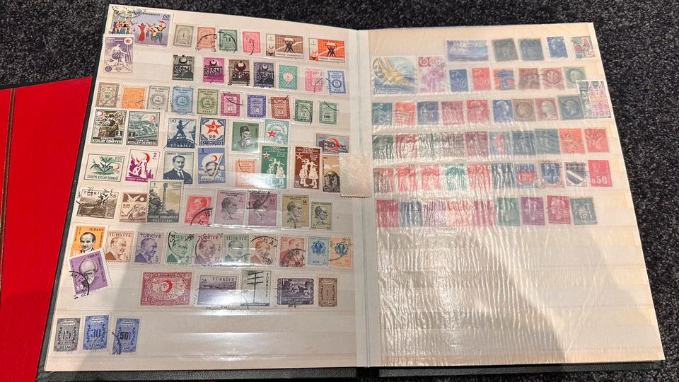 Briefmarken international Sammlung mit Büchern alten Briefen in Buchholz in der Nordheide