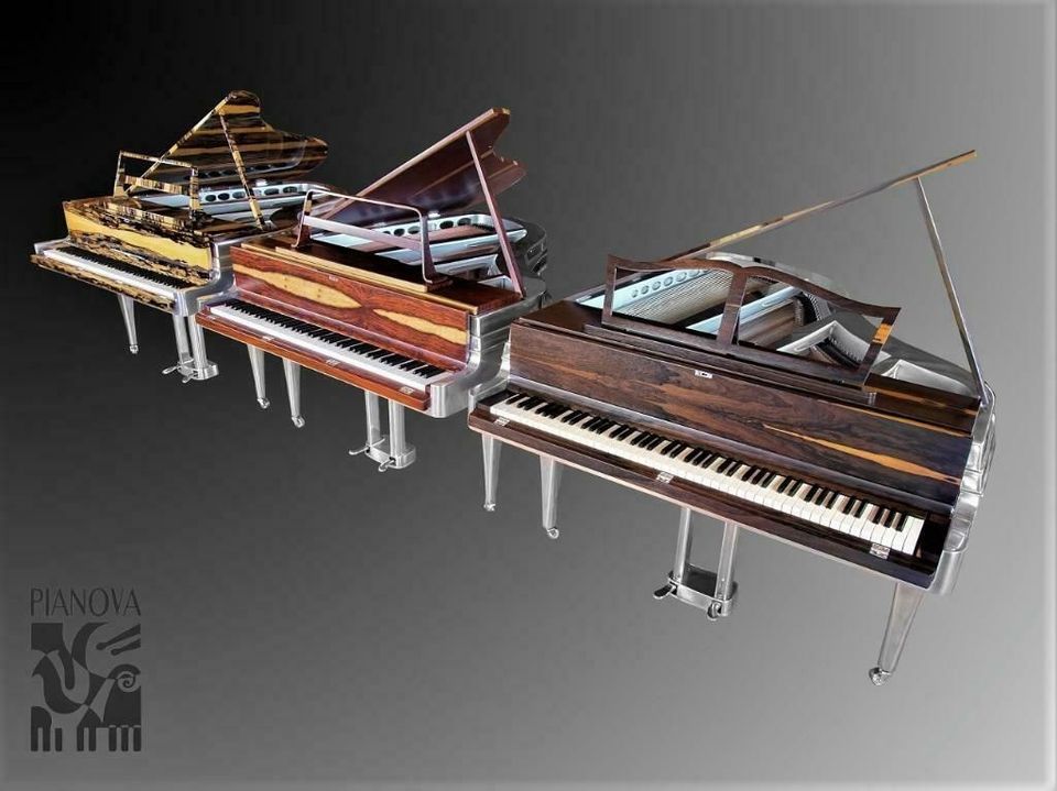 Flügel Piano - aus Aluminium Zirikote Furnier 69,7 % Nachlass in Großefehn