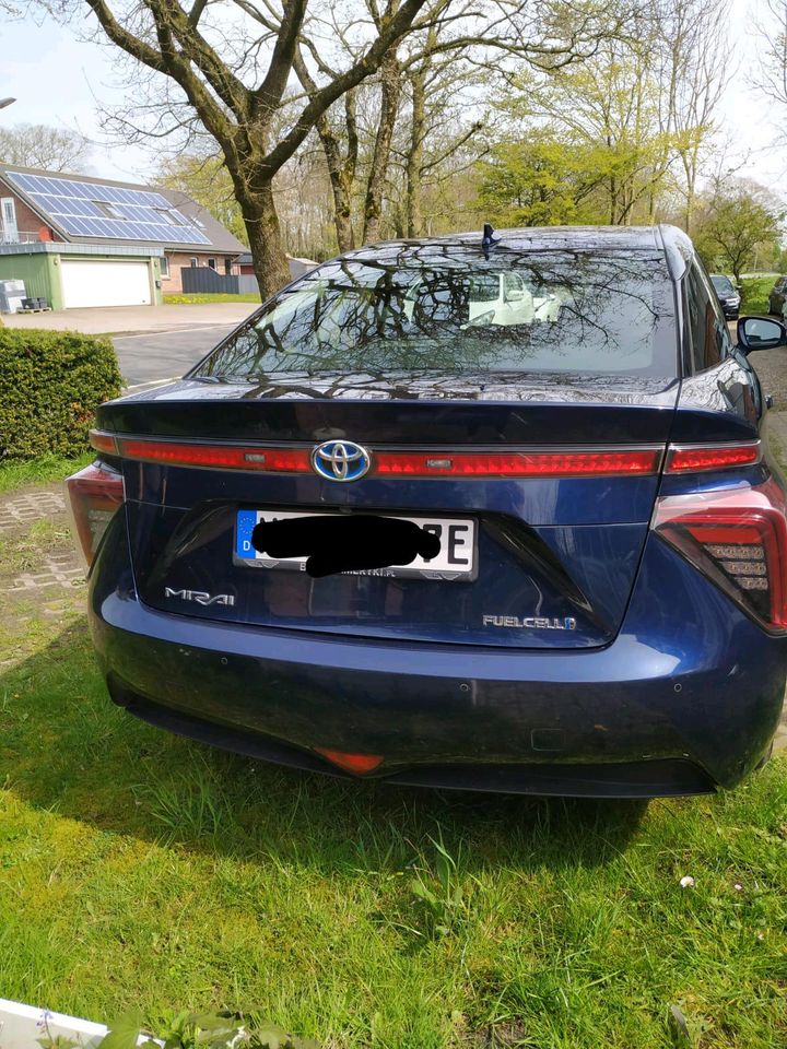 Von privat Mirai Wasserstoffauto in Stedesand 